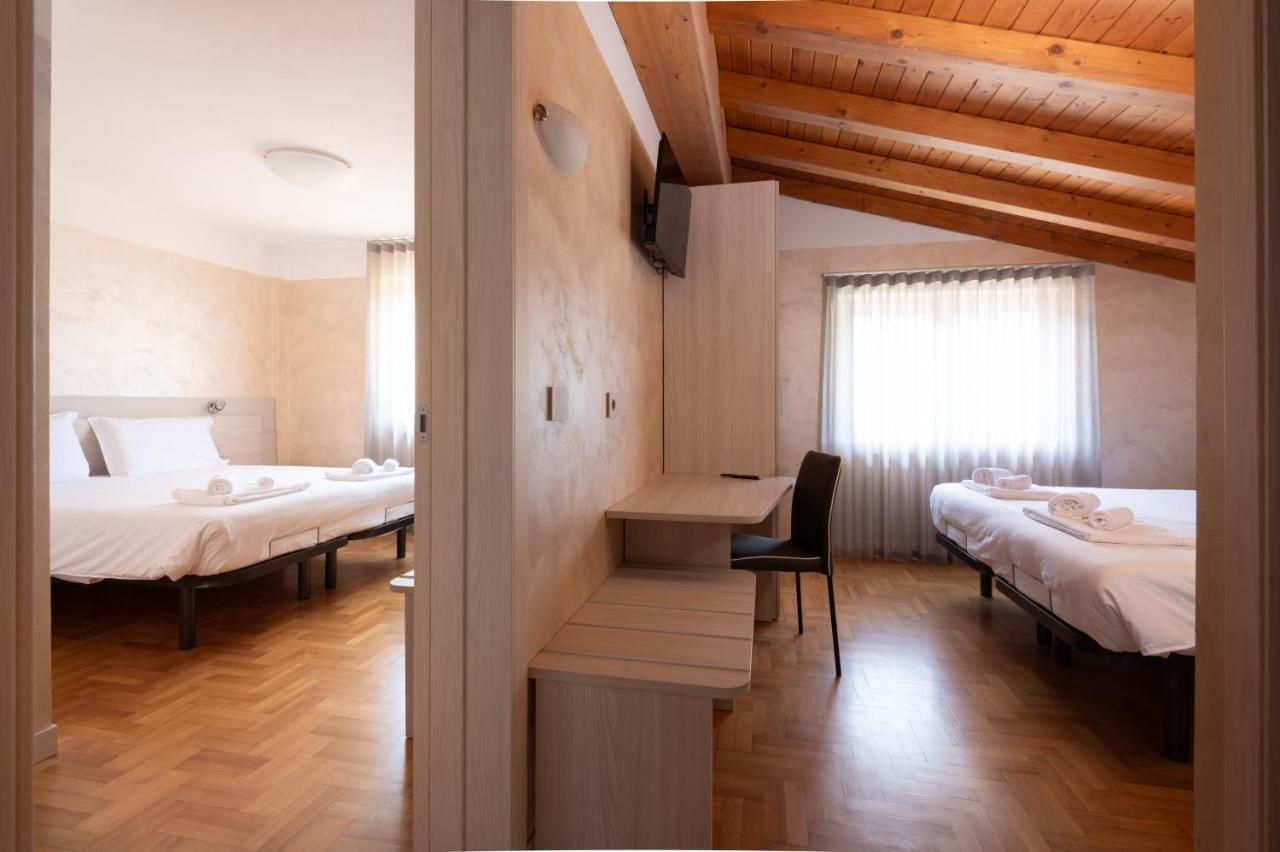 Hotel Vezza Alpine Lodge & Spa Vezza dʼOglio Extérieur photo